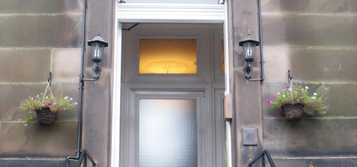 Edinburgh House Hotel