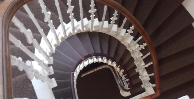 Edinburgh House Hotel