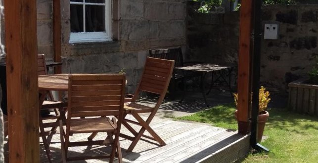 Edinburgh House Hotel