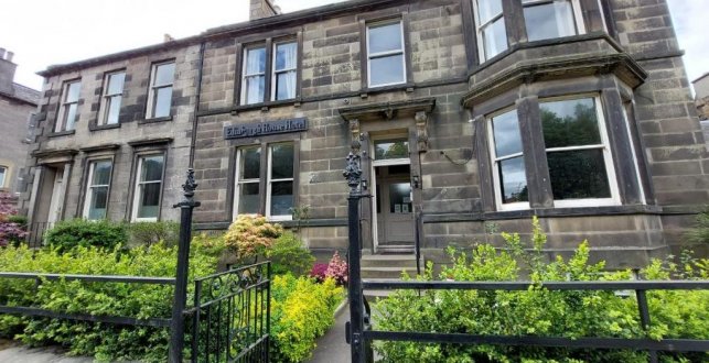 Edinburgh House Hotel