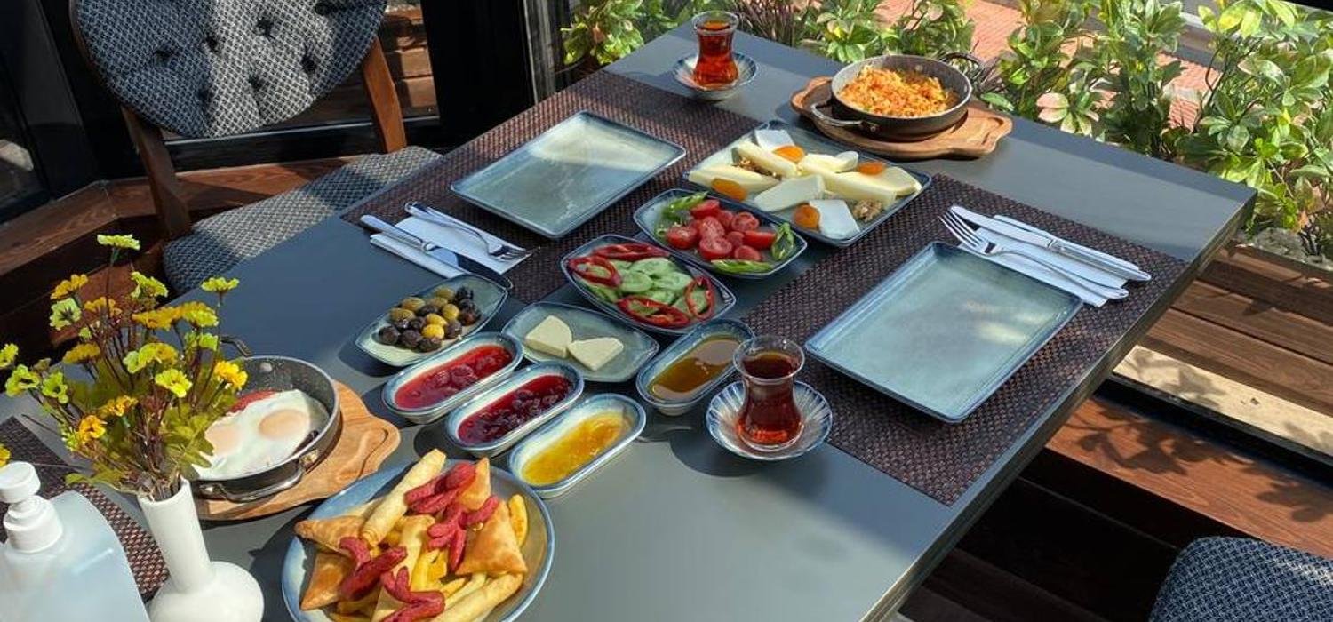 The Life Hotel & Spa