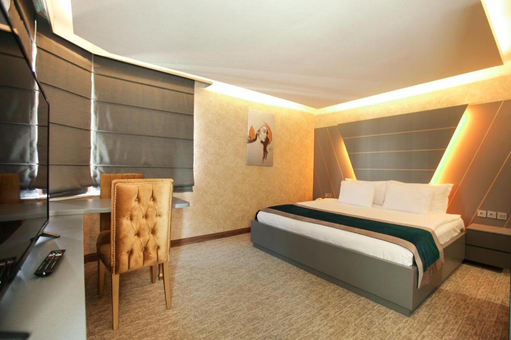 The Life Hotel & Spa