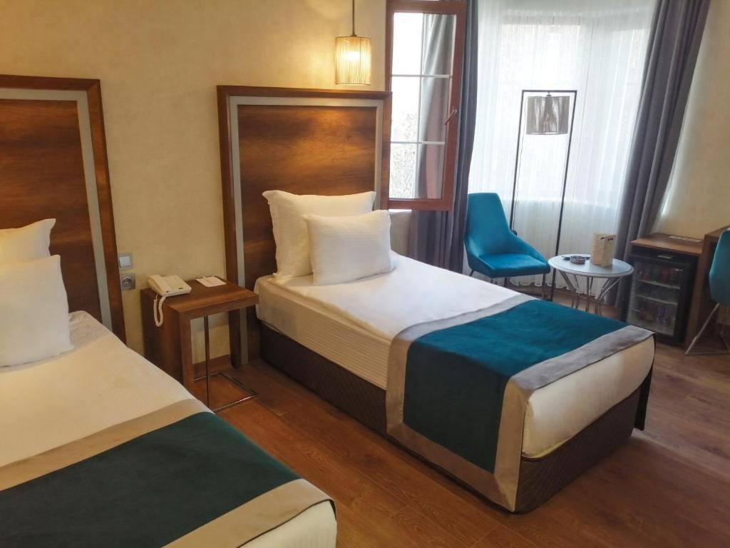 The Life Hotel & Spa