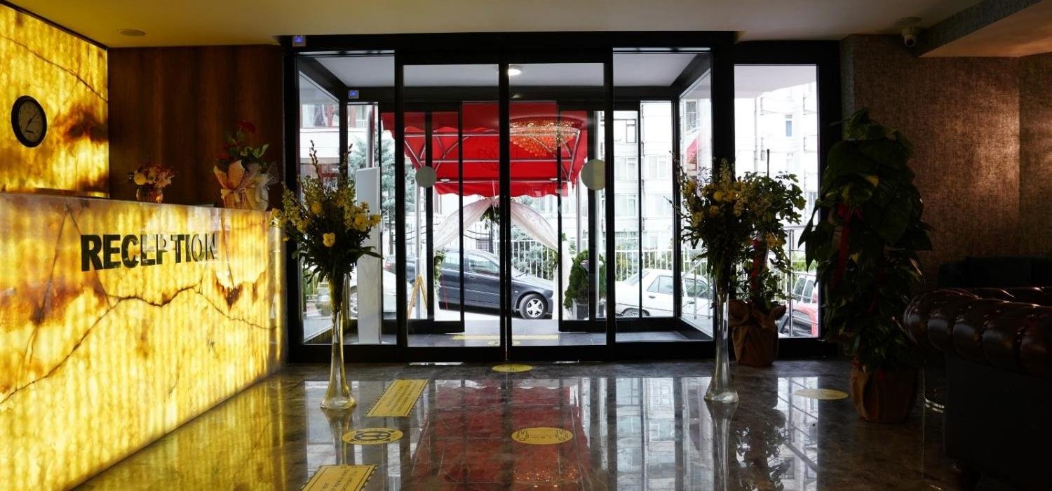 The Life Hotel & Spa