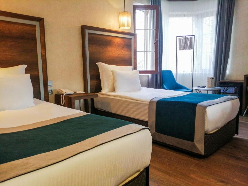 The Life Hotel & Spa