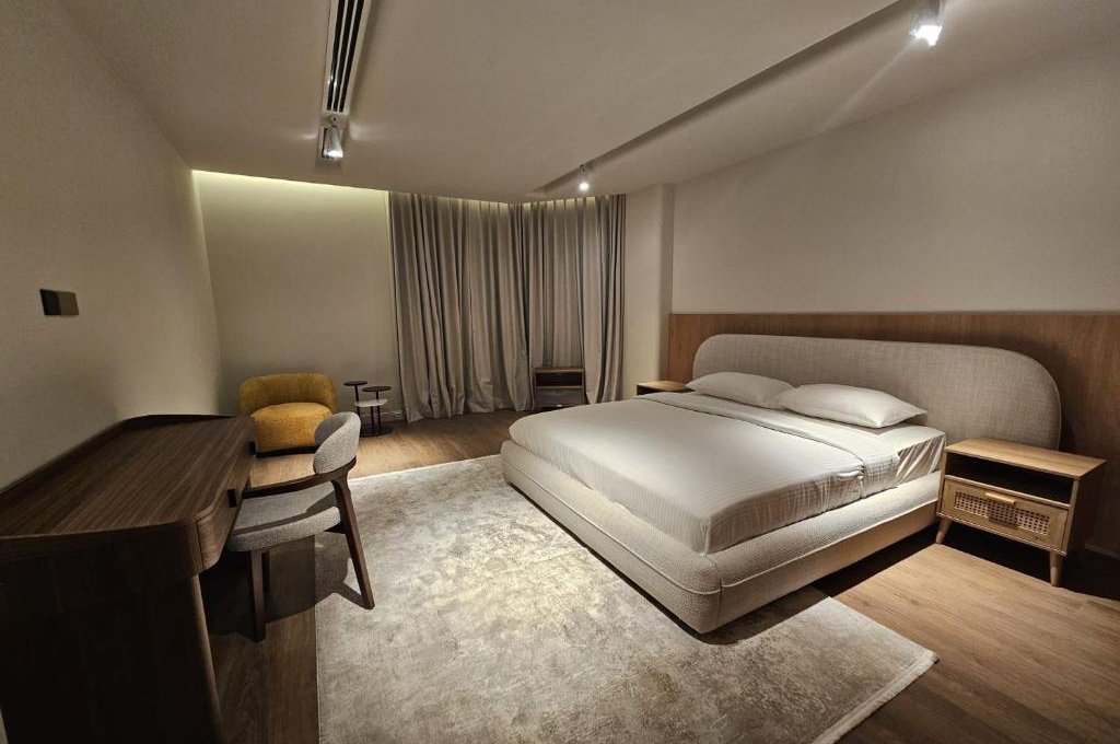 Junior Suite with Balcony