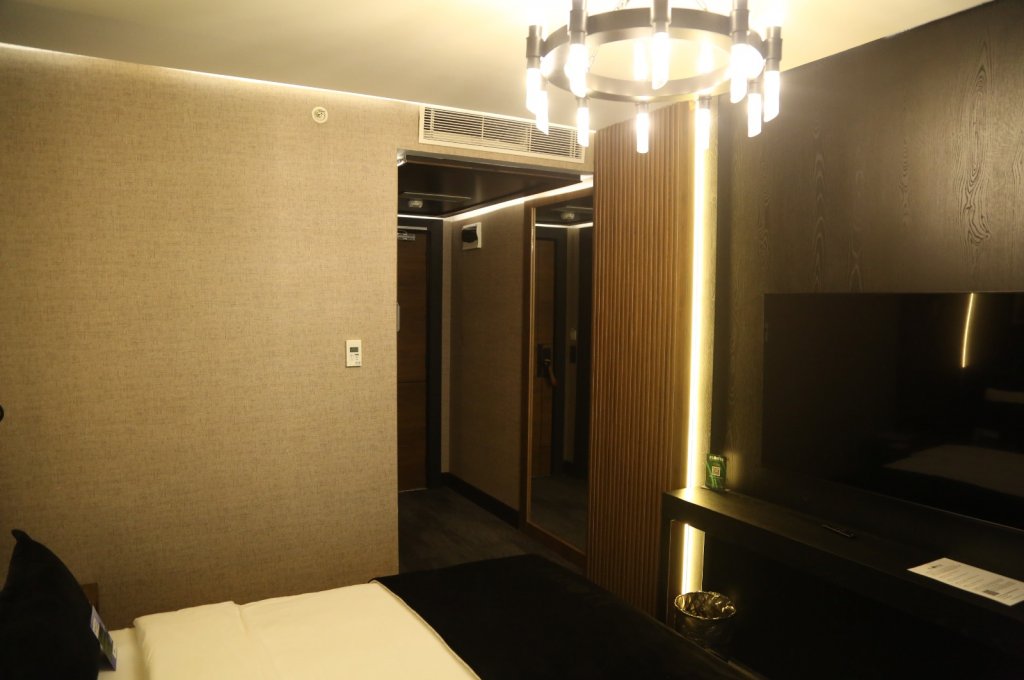 Budget Single Room