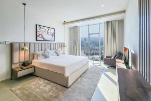 Фамилен суит