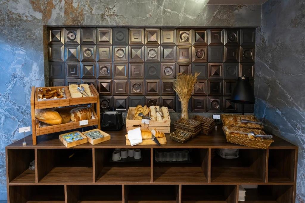 The New Hotel Zeybek