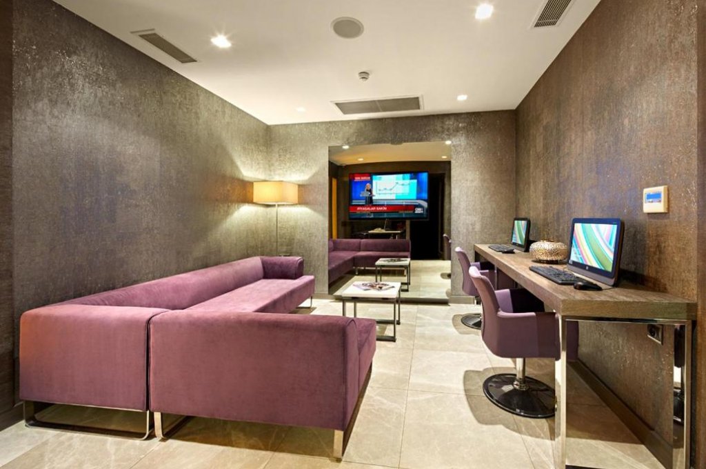 The New Hotel Zeybek