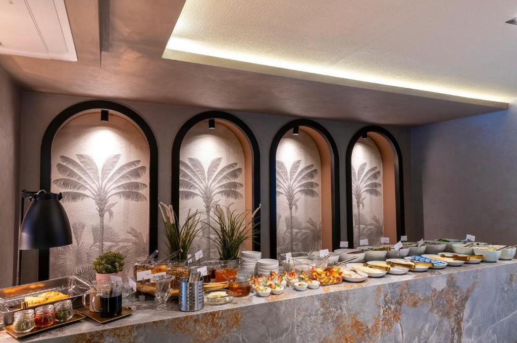 The New Hotel Zeybek