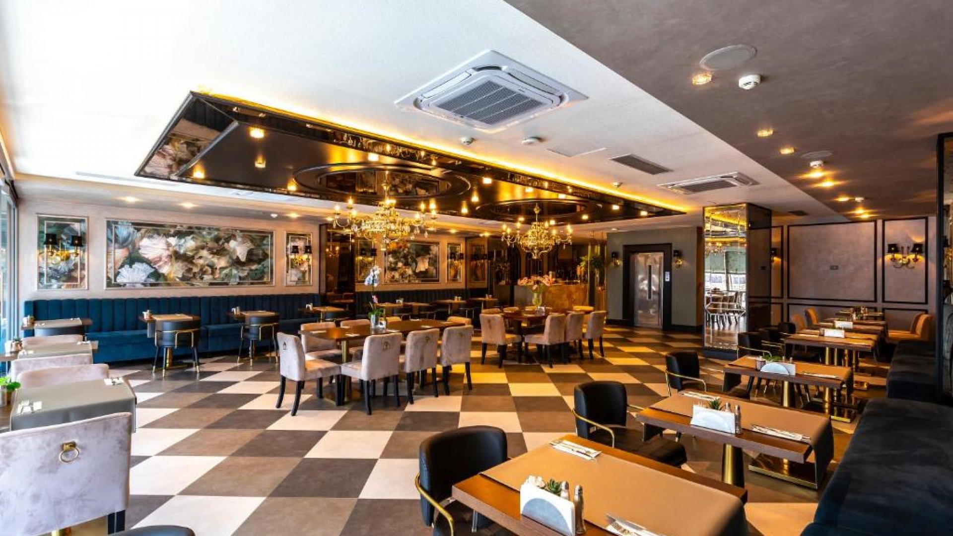 The New Hotel Zeybek