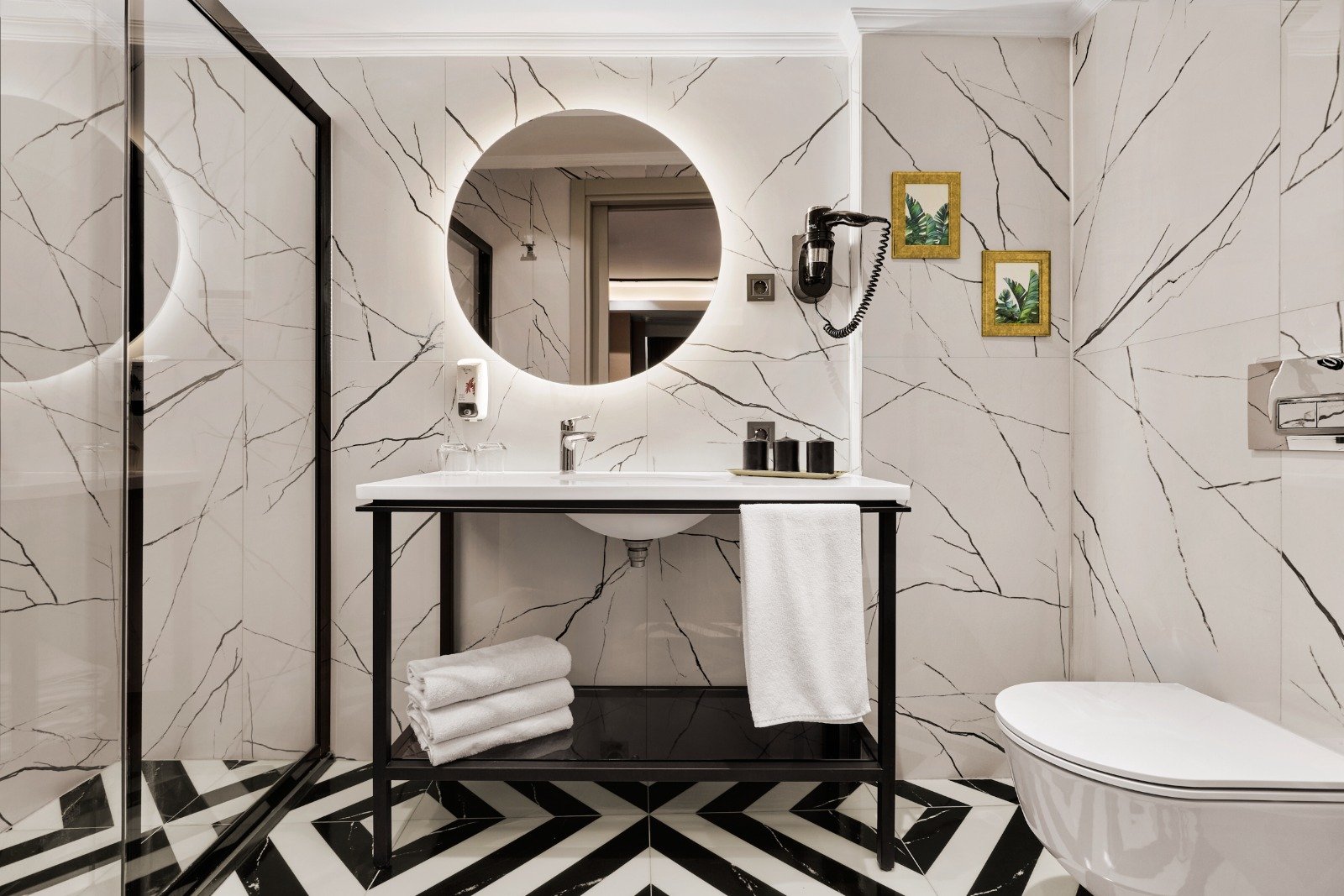 The New Hotel Zeybek