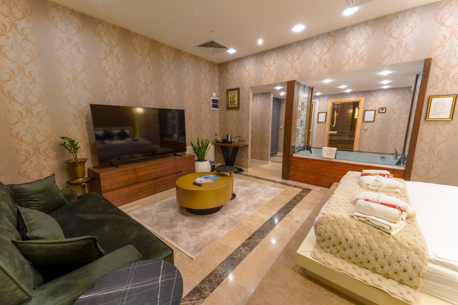 Grand Canyon Hotel