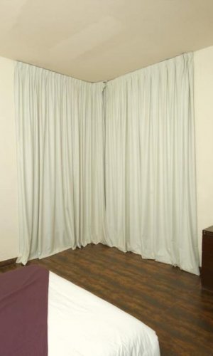 Al Manzil Hotel