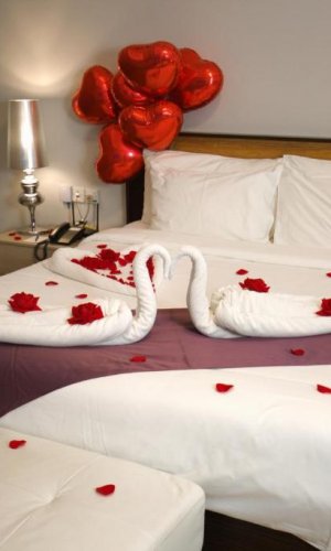 Al Manzil Hotel