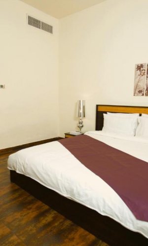 Al Manzil Hotel