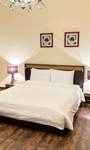 Al Manzil Hotel