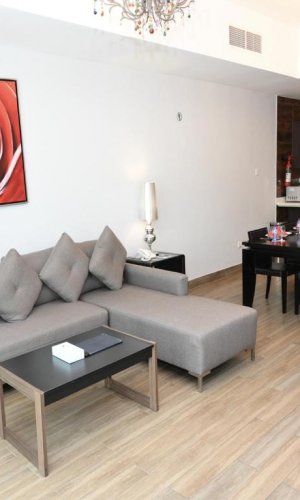 Al Manzil Hotel