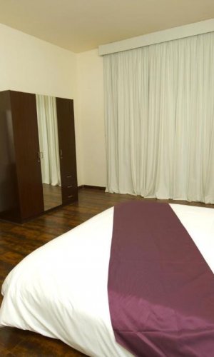 Al Manzil Hotel