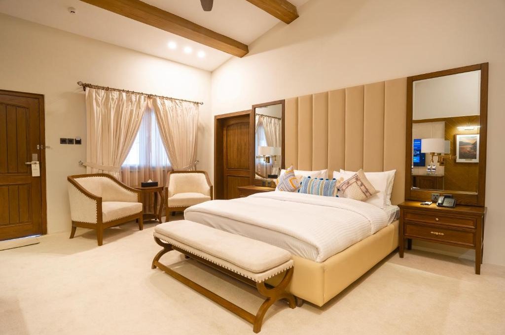 Executive Triple Room