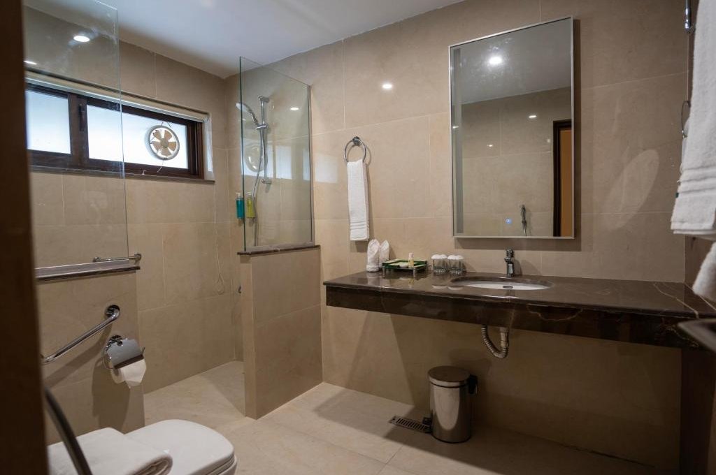 Executive Triple Room