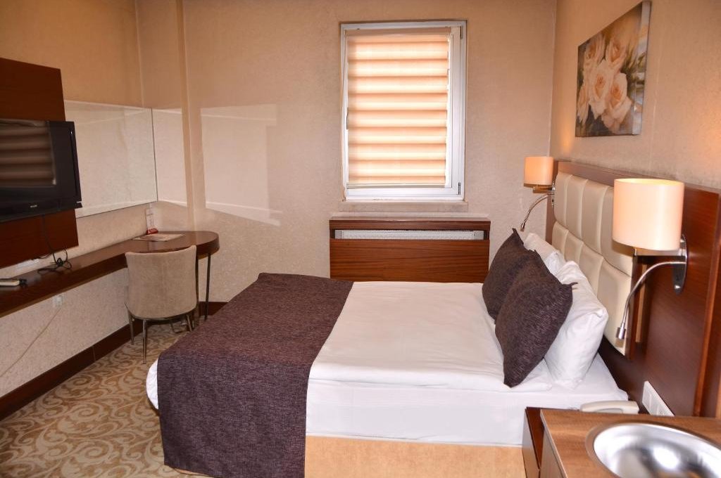 Standard Single Room