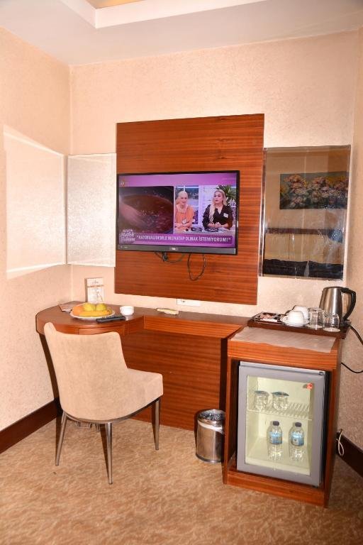 ASRIN BUSINESS HOTEL