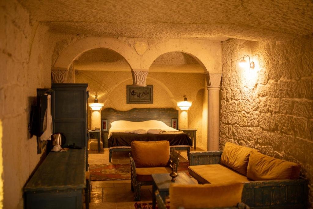 Pome Granate Cave Hotel