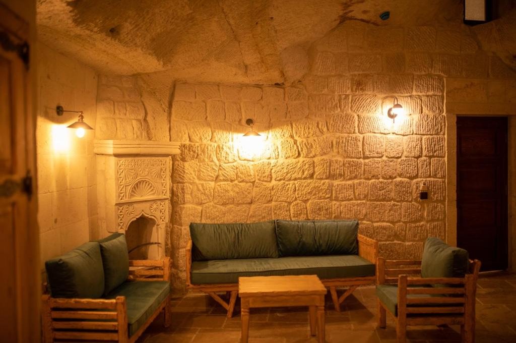 Pome Granate Cave Hotel