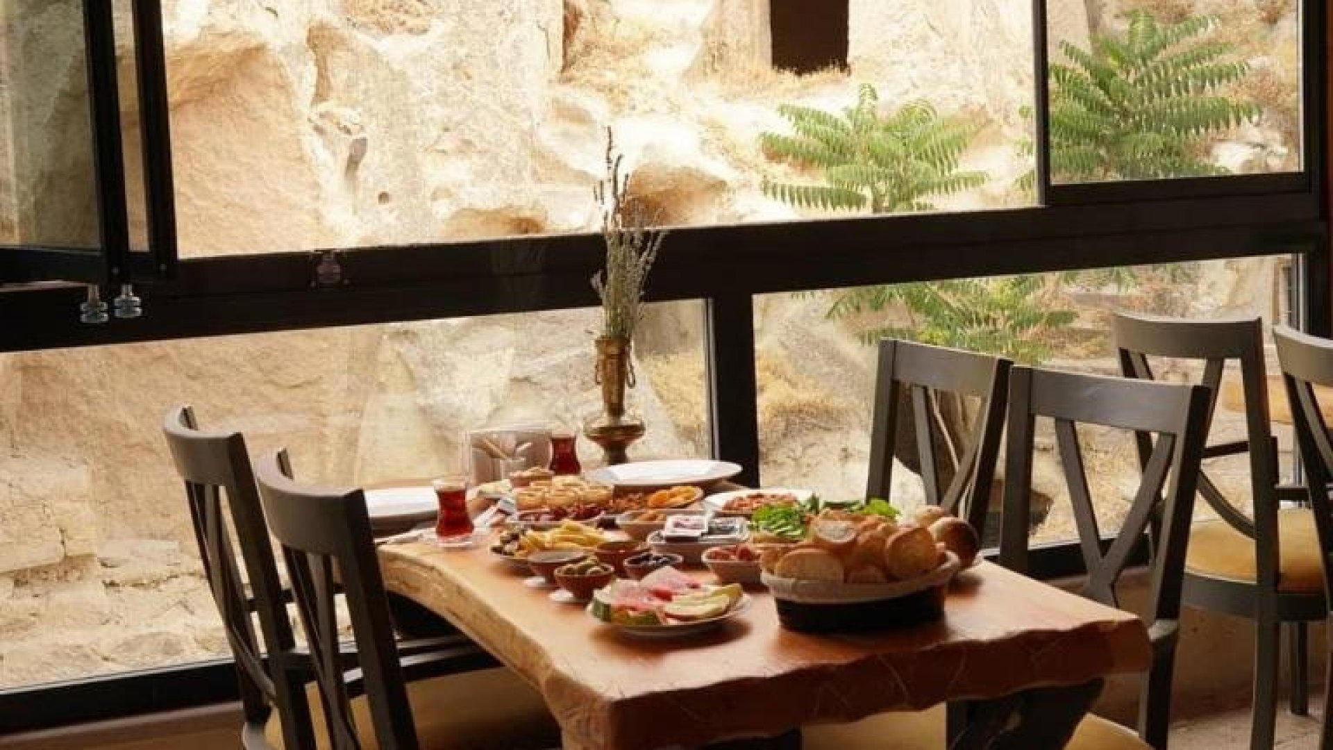 Pome Granate Cave Hotel
