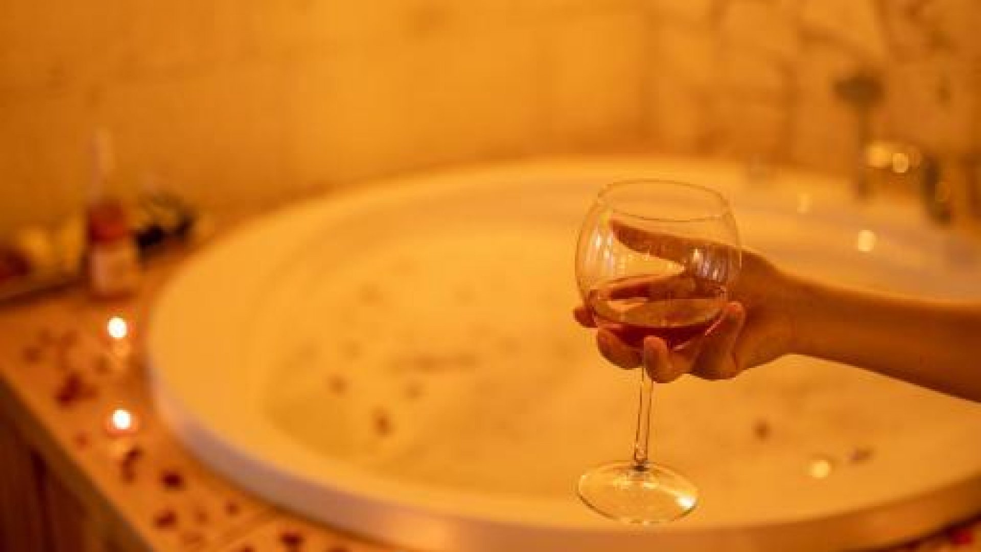 Pome Granate Cave Hotel