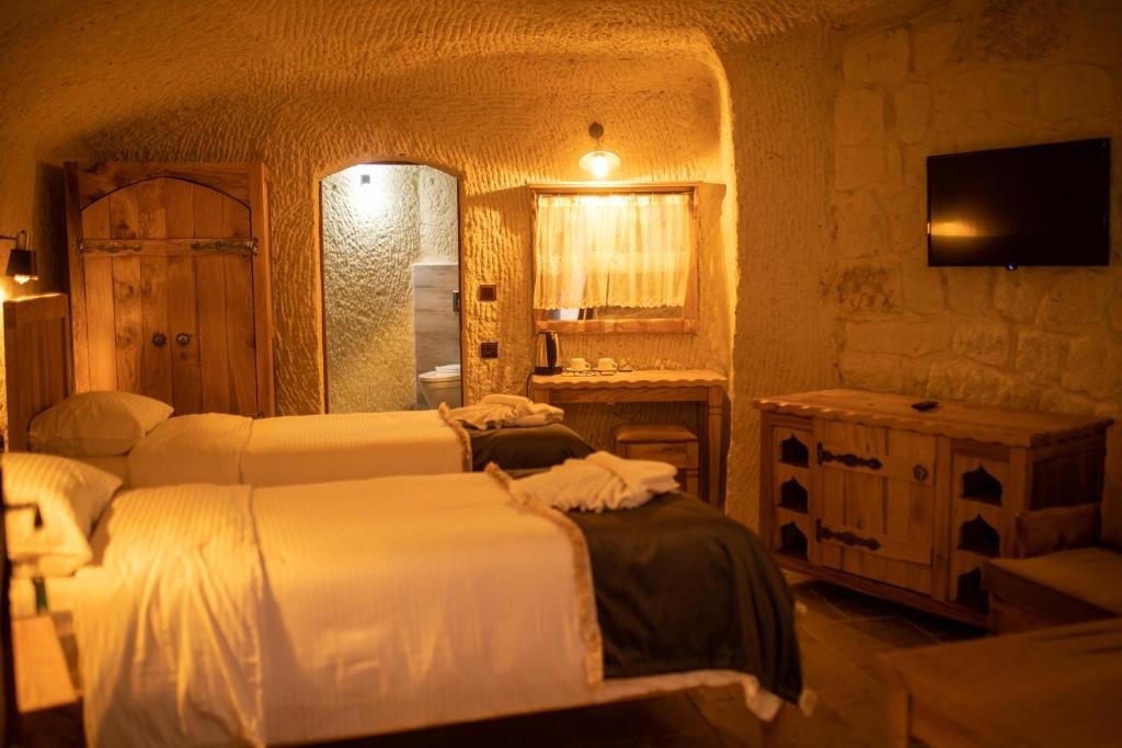 Pome Granate Cave Hotel