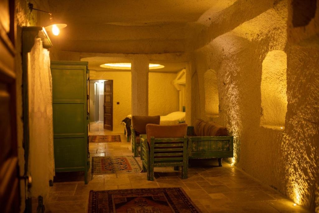 Pome Granate Cave Hotel