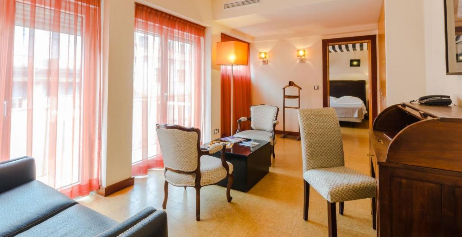 One-Bedroom Suite - 1